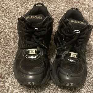 Balenciaga Kids Sneakers in Black